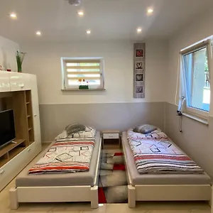  Apartment 1 Zi. Nähe Flughafen/messe Stuttgart 24h